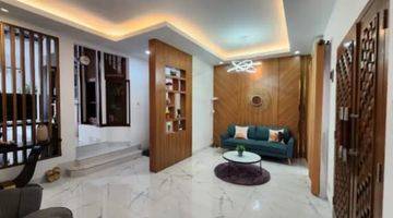 Gambar 2 Jual Bu Full Furnished Sentul City Rumah Hook Mewah Dgn Swimming Pool