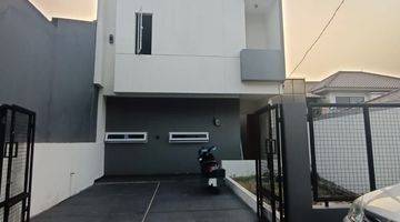 Gambar 1 Rumah Baru Modern Akses 2 Mobil Dekat Ke Jln Raya Kodau Bekasi