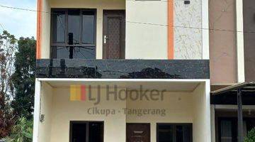 Gambar 1 Rumah 2 lantai SIAP HUNI