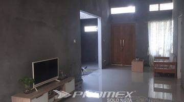 Gambar 4 Dijual Rumah Bagus Siap Huni di Perum. Colomadu Regency, Karanganyar