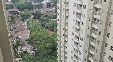 Gambar 4 Dijual Apartemen Parahyangan Residence View Kolam Renang