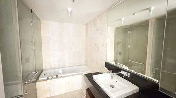 Gambar 3 Dijual Murah Apartement Verde 3 Badroom Good Condition Kuningan Jakarta Selatan