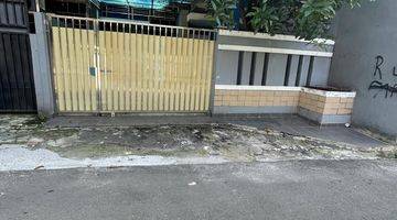 Gambar 1 Di Jual Rumah Bagus Pinggir Jalan Di Jagakarsa Jakarta Selatan 