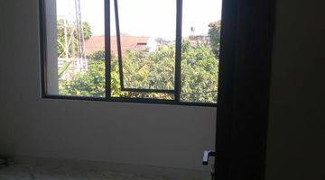 Gambar 4 DIJUAL CEPAT!! Rumah Baru 100% ... Minimalis 2 Lantai 