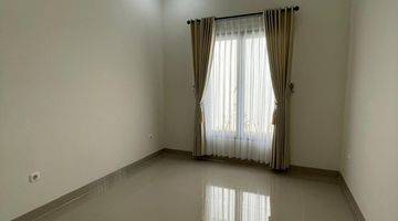 Gambar 3 Dijual Rumah Plumeria Graha Bintaro, Tangerang Selatan