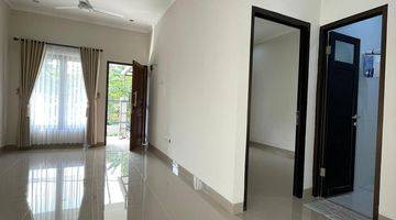 Gambar 2 Dijual Rumah Plumeria Graha Bintaro, Tangerang Selatan