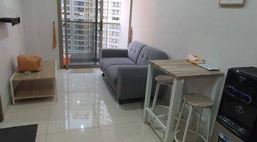 Gambar 2 1 Bed Middle Floor Bagus Terawat Apartment Taman Anggrek Residence