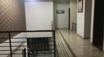 Gambar 5 Rumah Dijual 2 Lantai Semi Furniture di Kbp Tatar Ratnasasih