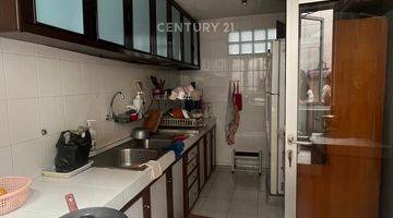 Gambar 3 DIJUAL CEPAT BU RUMAH BESAR HARGA DIBAWAH NJOP DI SAYAP BRAGA BDG