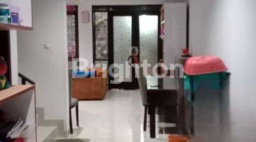 Gambar 4 Rumah  Minimalis 2 LT yang Exclusive  Batununggal