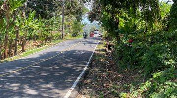 Gambar 4 Tanah Pelabuhan Ratu View Pantai Hak Milik