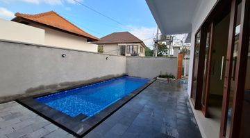 Gambar 1 Newly building villa Canggu area