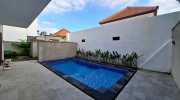 Gambar 2 Brand new villa for rent Canggu area