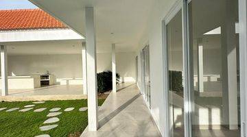 Gambar 3 Brand New Villa For Rent Canggu Area