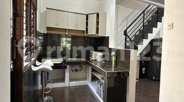 Gambar 4 Cool, Luxurious, Nice house for rent, has 5 bedrooms, ready to move in after renovation..