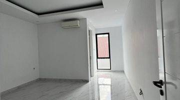 Gambar 3 Lux Cool And Nice In The Lippo Cikarang Area, Ready To Be Occupied, Finished Being Tidied Up And Ready To Be Used.