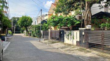 Gambar 1 Rumah Cantik Bersih  terawat #duren tiga .100 meter ke jalan raya