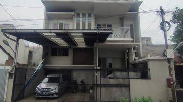 Gambar 2 Dijual Rumah cantik  di PULOMAS