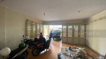 Gambar 5 Rumah Fully Renovated Siap Huni Di Kebayoran Baru