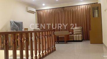 Gambar 4 Siap Huni, Semi Furnished Di Pusat Bisnis Kuningan