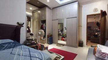 Gambar 3 Dijual Rumah Bagus Hoek Semi Furnished Nempel Summarecon Bekasi