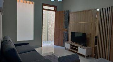 Gambar 2 Rumah istimewa full furnished dijual!