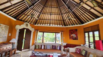 Gambar 2 Villa Bergaya Bali Full Furnished Dengan Pemandangan Laut