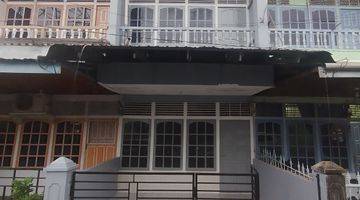 Gambar 1 Rumah 2 Lantai Di Jl. Podomoro Dekat Area Perkantoran