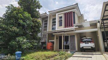 Gambar 1 Rumah Bagus 2 Lantai siap huni di Cluster Serenade hadap Timur