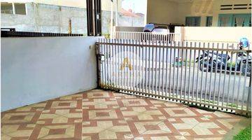 Gambar 2 Rumah Bagus Terawat Semi Furnished di Cisaranten Arcamanik