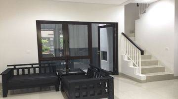 Gambar 4 Rumah Siap Huni Bersih Nyaman Di Mozia Bsd  Rumah Siap Huni Harga Murah Dekat Ke Rans , Grand Lucky  Mall Isvara  Ice  Mall Aeon  Universitas  Q Big Rumah Semi Furnished