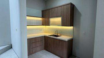 Gambar 4 Rumah Brand New Modern Minimalis Siap Huni Dekat Bintaro Lh14042