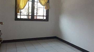 Gambar 5 Rumah Kontrakan 2 Lantai Bagus Unfurnished SHM di Margacinta