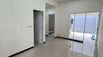 Gambar 1 Rumah Bagus Semi Furnished SHM di Cluster Redwood, Bandung