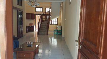 Gambar 1 Rumah 2 Lantai Bagus Furnished SHM di Setra Murni , Bandung