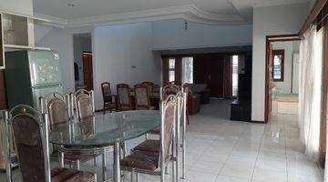 Gambar 5 Rumah 2 Lantai Semi Furnished di Sayap Pasteur, Bandung