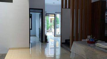 Gambar 5 Rumah 2 Lantai Semi Furnished SHM di Singgasana Pradana, Bandung