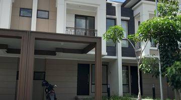 Gambar 1 Rumah Modern Minimalis di Podomoro Park, Buah Batu