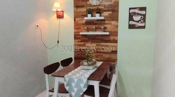 Gambar 1 Rumah Cantik Fully furnished Potorono Banguntapan Yogyakarta 