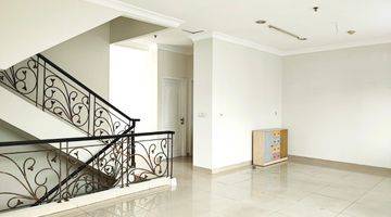 Gambar 5 Apartment Di Atas Mall (The villas) Mall Of Indonesi Apartemen