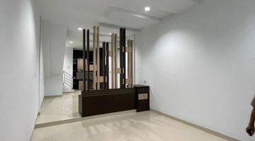 Gambar 2 Jalan Budi Utomo Full Furnished Sangat Terawat