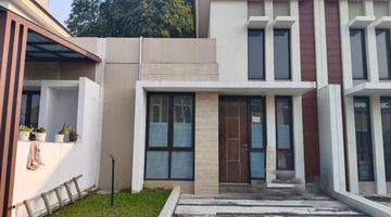 Gambar 1 Disewa Rumah di kawasan Lugano Lake Park Citra Raya Dekat Univ Esa Unggul