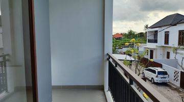 Gambar 4 Brand New Three Bedrooms Villa At Kerobokan For Yearly Rent