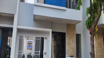 Gambar 1  Rumah 2 Lantai Unfurnished Cluster Newton - Gading Serpong Bagus