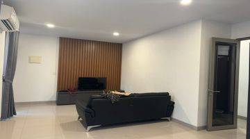 Gambar 2 Sewa Rumah Furnished 2 Lantai Cluster Springville Pik 2 Tahap 1