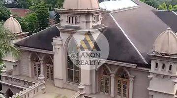 Gambar 1 Rumah selebrity lux berdesain victorian gothic empire super mewah di sayap ciumbuleuit Bandung utara