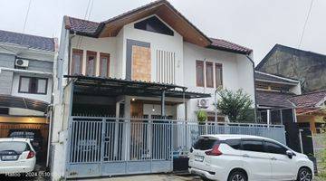 Gambar 1 Jual Rumah bagus siap huni 2 Lantai