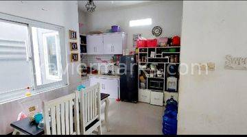 ruang makan dijual rumah di perum nyiur