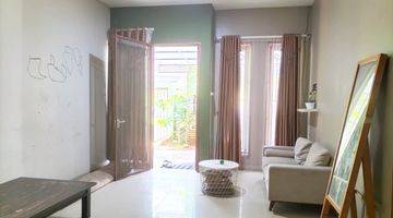 Gambar 1 Rumah Siap Huni Cantik dan Hunian Nyaman @Bintaro Terrace, Jombang, Ciputat