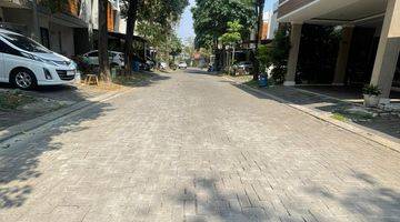 Gambar 3 Rumah 2,5Lantai Cluster Prestigia The Eminent Bsd City